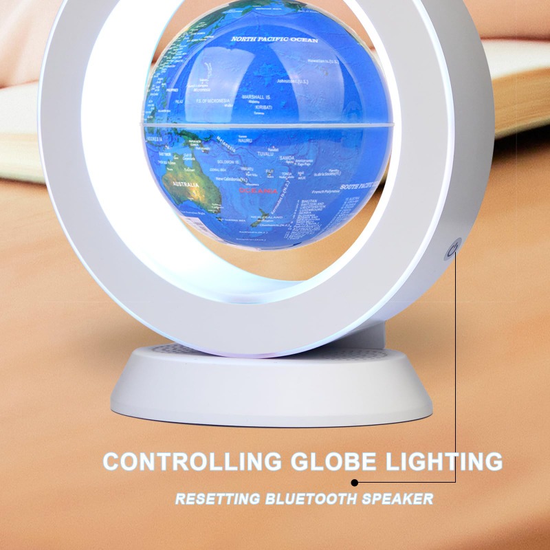 Lampada Altoparlante Bluetooth - Office Tech And Gadgets recensione e prezzo