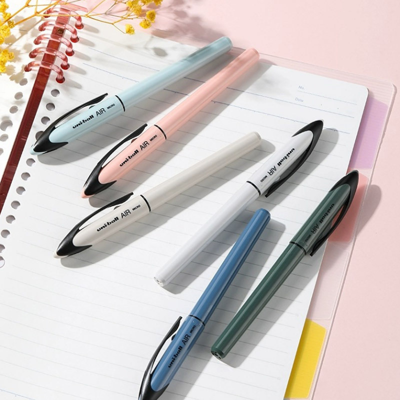 Uni Ball Air Micro Gel Rollerb - Office Work Tech recensione e prezzo